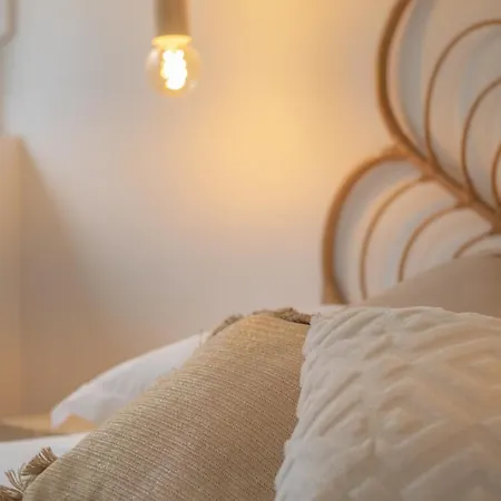 Nouveau - Entre Terre Et Mer - Centre